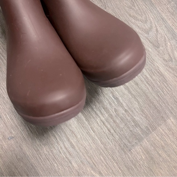 HUNTER Original Refined Low Heel Ankle Matte Rainboot in Oxblood, size 7US - Picture 7 of 16